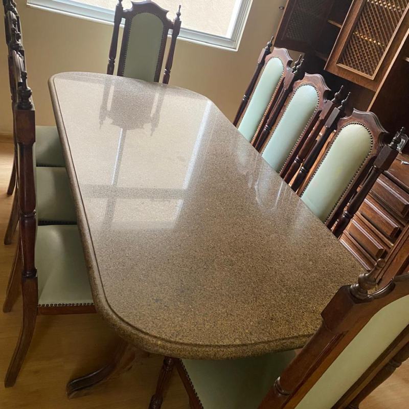 Mesa de granito com 8 cadeiras estilo clássico imperial cadeiras no tom verde claro